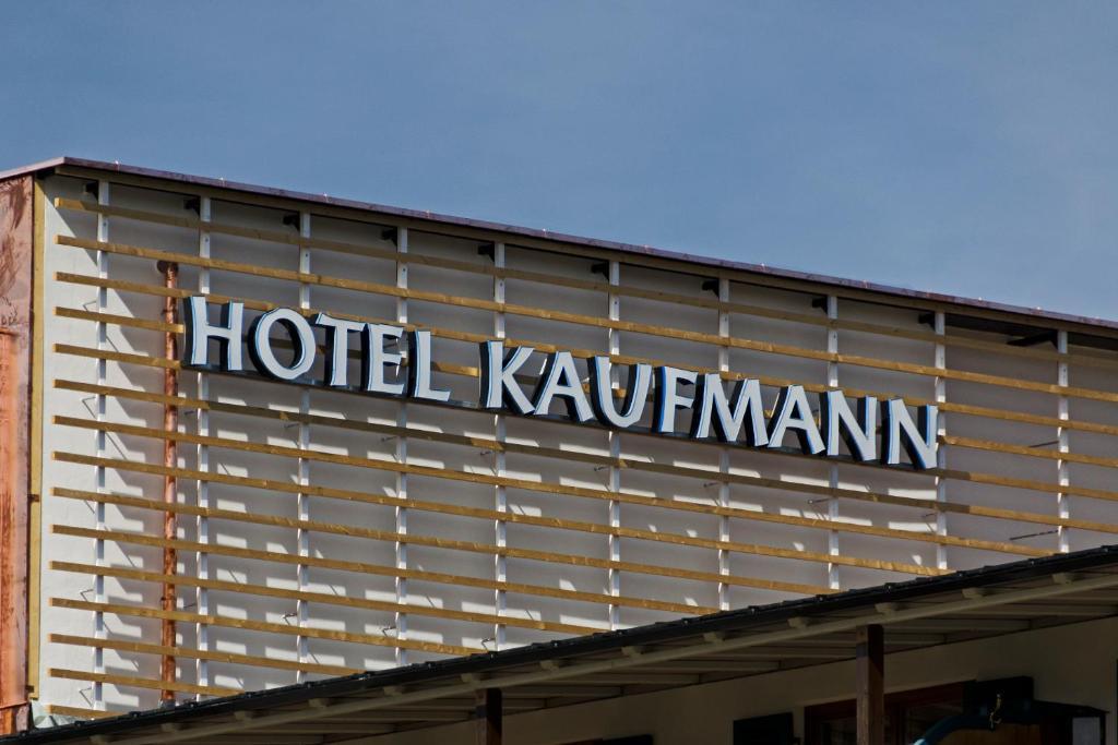 Hotel Kaufmann Roßhaupten Extérieur photo
